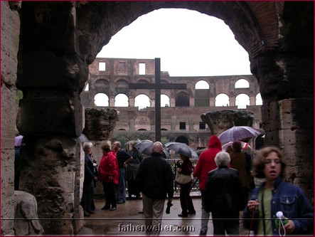 Arch into Coliseum.JPG